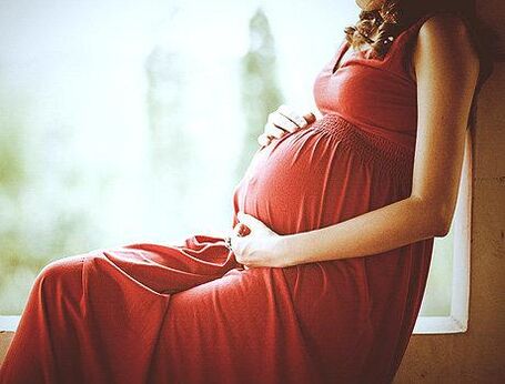 Low pain to pregnancy background