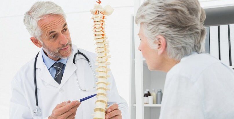 Appeal to an expert with signs of osteochondrosis