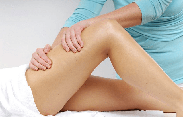Massage with hip arthrosis